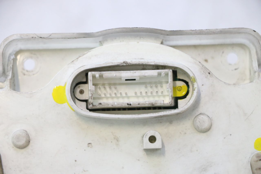photo de CONTADOR PEUGEOT ELYSTAR 50 (2002 - 2014) - Pontos de fixação