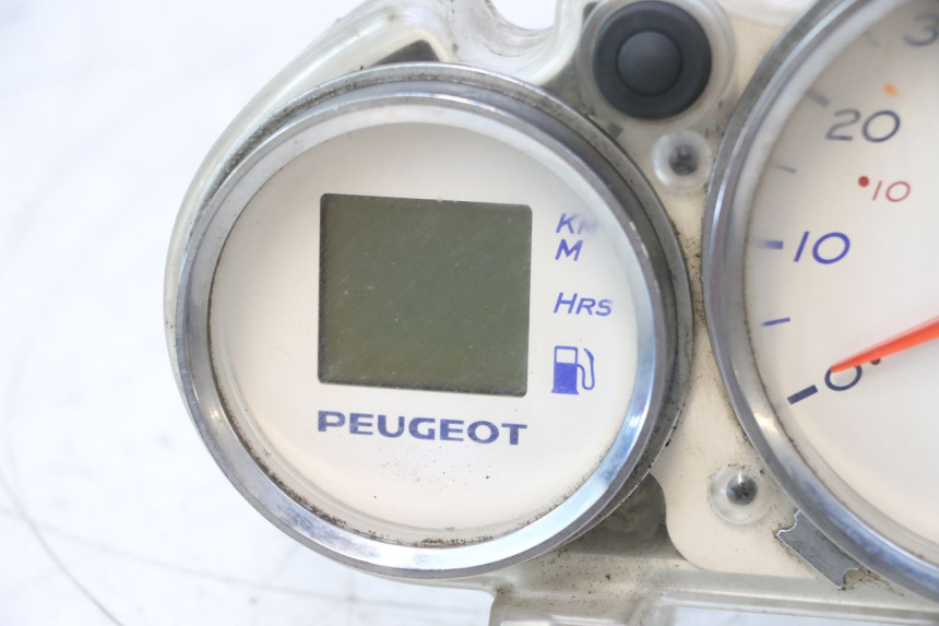 photo de CONTADOR PEUGEOT ELYSTAR 50 (2002 - 2014) - Detalhes característicos