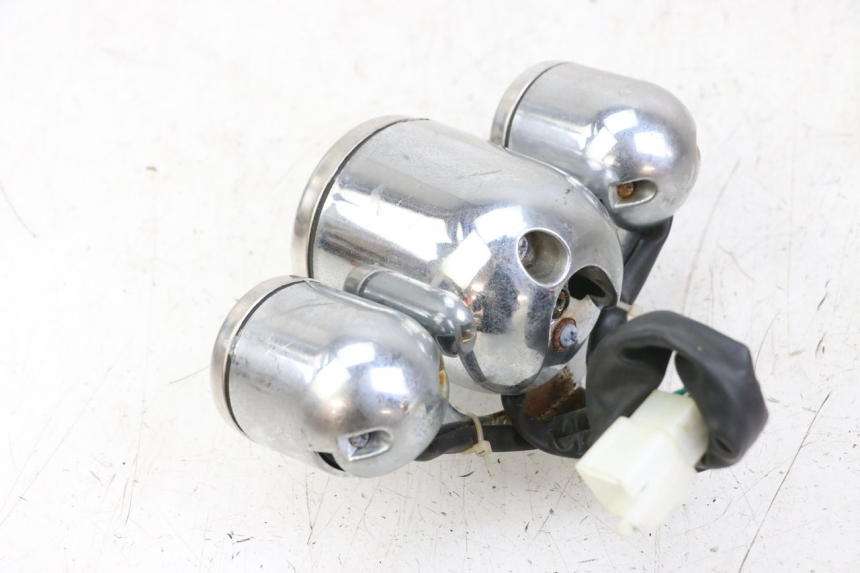 photo de CONTADOR EUROCKA RETRO 50 (2007 - 2014) - Pontos de fixação