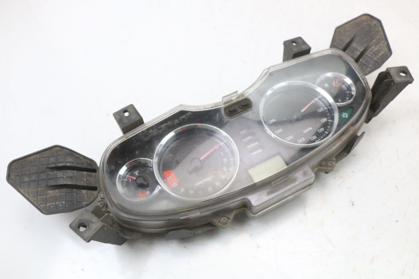 photo de CONTADOR HONDA FES S-WING SWING ABS 125 (2007 - 2015) - Vista geral