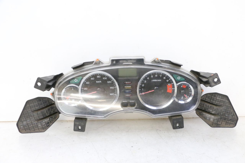 photo de CONTADOR HONDA FES S-WING SWING ABS 125 (2007 - 2015) - Vista de perfil