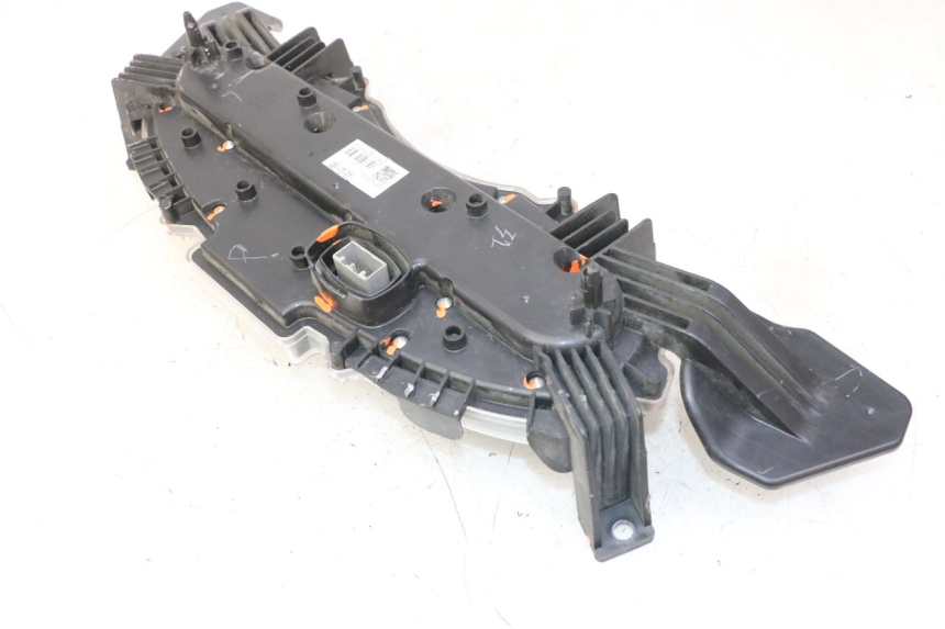 photo de CONTADOR HONDA FES S-WING SWING ABS 125 (2007 - 2015) - Pontos de fixação