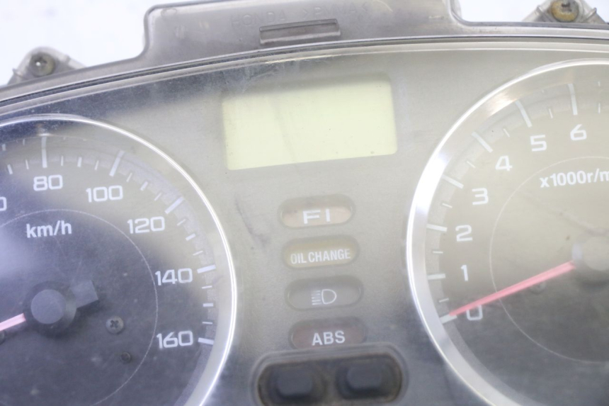 photo de CONTADOR HONDA FES S-WING SWING ABS 125 (2007 - 2015) - Zoom do estado de desgaste