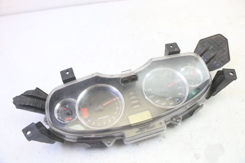 photo de CONTADOR HONDA FES S-WING SWING ABS 125 (2007 - 2015) - Estado da superfície