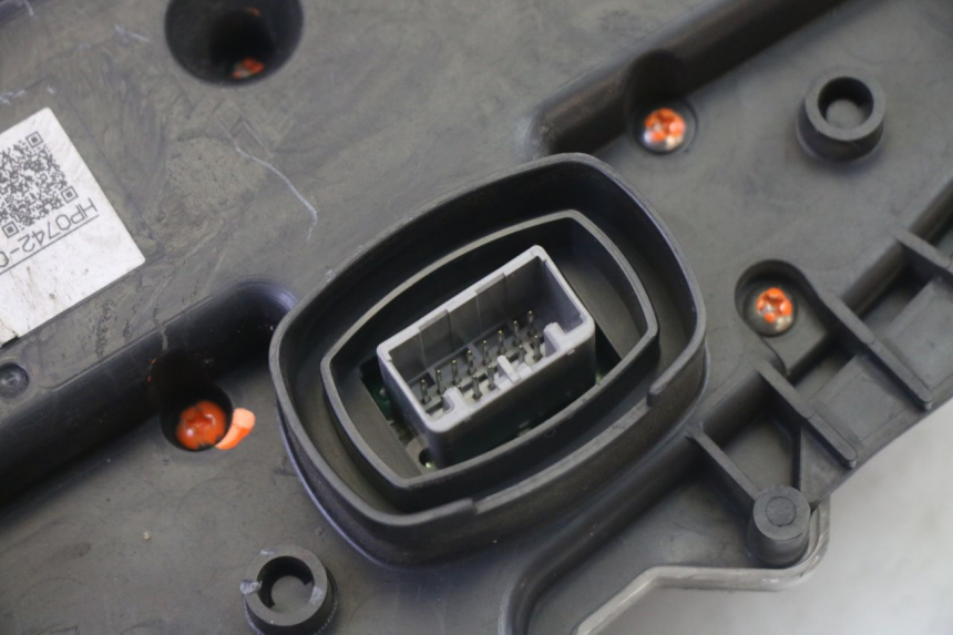 photo de CONTADOR HONDA FES S-WING SWING ABS 125 (2007 - 2015) - Ampliação dos componentes
