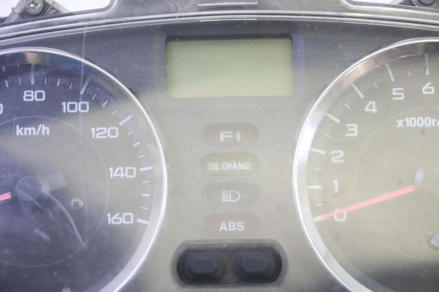 photo de CONTADOR HONDA FES S-WING SWING ABS 125 (2007 - 2015) - Outro ângulo de visão