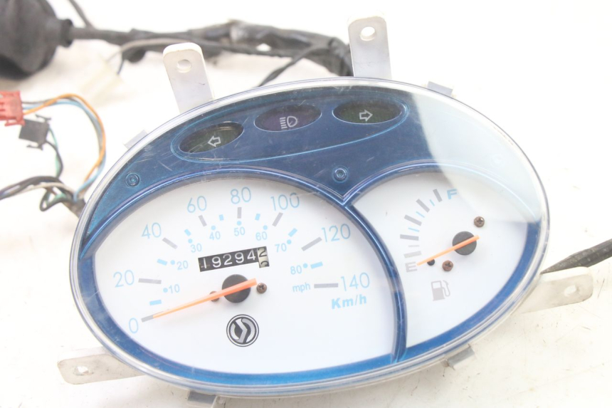 photo de CONTADOR  SYM FIDDLE 125 (2008 - 2010) - Detalhe da peça