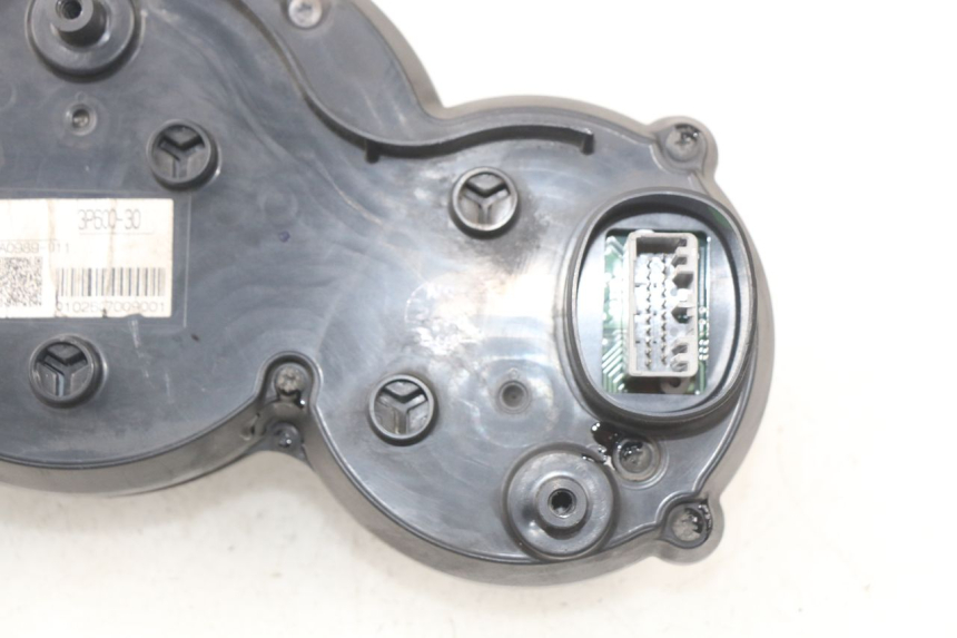 photo de CONTADOR YAMAHA FJR ABS 1300 (2006 - 2012) - Outro ângulo de visão