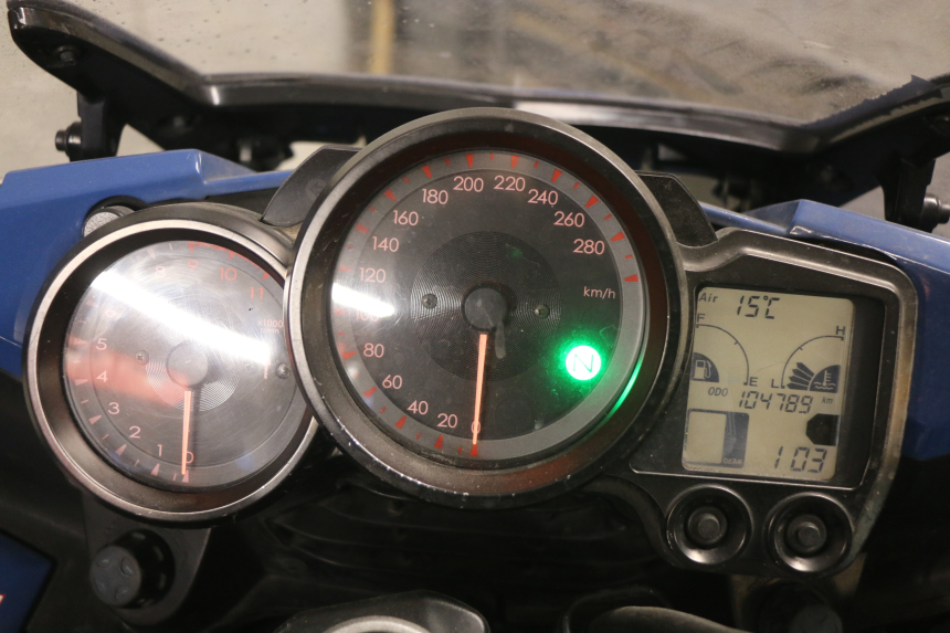 photo de CONTADOR YAMAHA FJR ABS 1300 (2006 - 2012) - Vista de perto