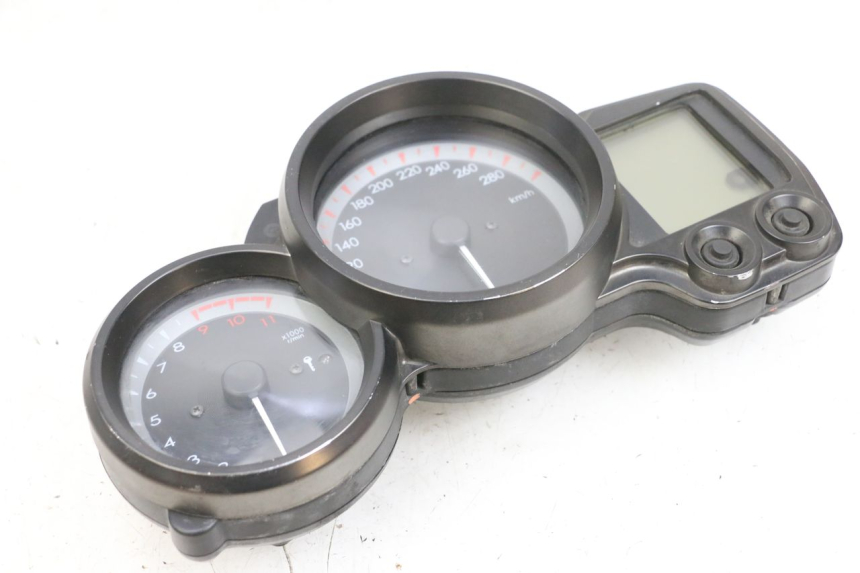 photo de CONTADOR YAMAHA FJR ABS 1300 (2006 - 2012) - Pontos de fixação