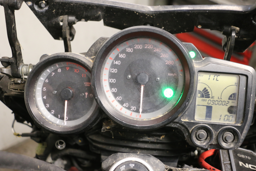 photo de CONTADOR YAMAHA FJR ABS 1300 (2006 - 2012) - Detalhe da peça