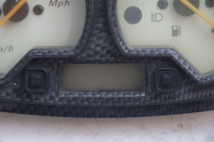 photo de CONTADOR KEEWAY FOCUS 50 (2006 - 2009) - Outro ângulo de visão