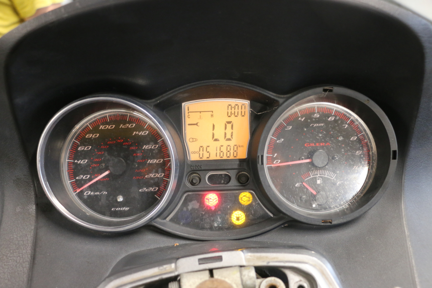 photo de CONTADOR GILERA GP 800 (2007 - 2013) - Detalhe da peça