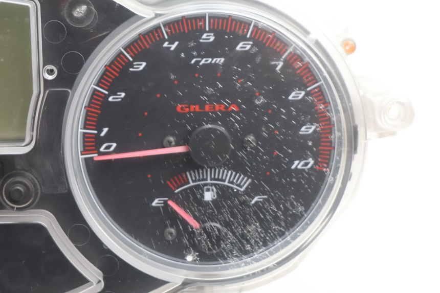 photo de CONTADOR GILERA GP 800 (2007 - 2013) - Vista geral
