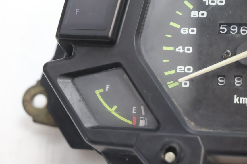 photo de CONTADOR KAWASAKI GPX F ZX750F 750 (1986 - 1990) - Zoom do estado de desgaste