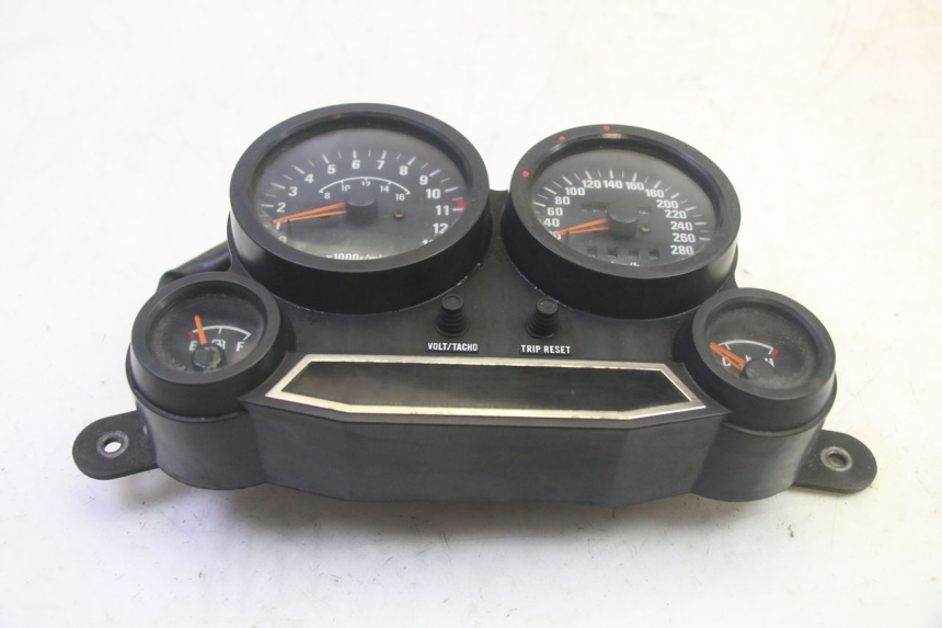 photo de CONTADOR  KAWASAKI GPZ RX 1000 (1986 - 1988) - Pontos de fixação