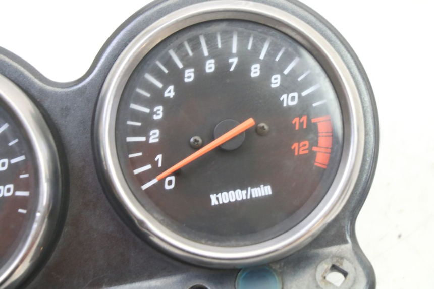 photo de CONTADOR SUZUKI GS GSE 500 (2001 - 2003) - Zoom do estado de desgaste