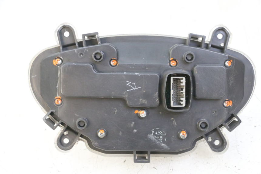 photo de CONTADOR  PIAGGIO IE MP3 YOURBAN 300 (2011 - 2016) - Peça verificada