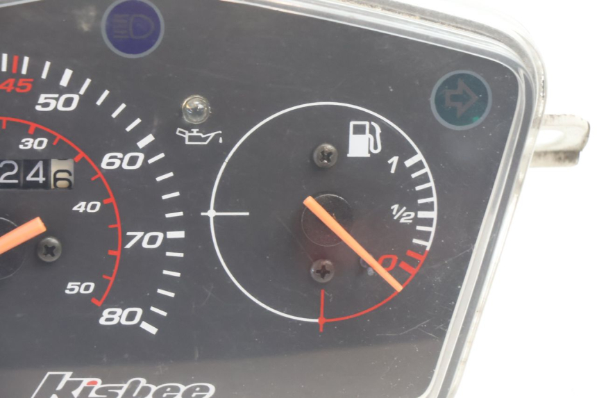 photo de CONTADOR PEUGEOT KISBEE 2T 50 (2010 - 2017) - Zoom do estado de desgaste