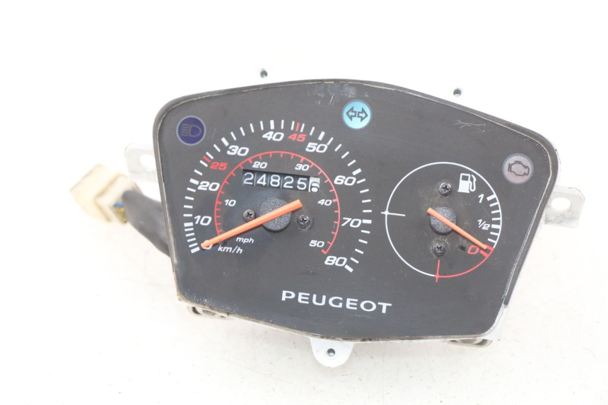 photo de CONTADOR PEUGEOT KISBEE 4T 50 (2018 - 2022) - Vista principal