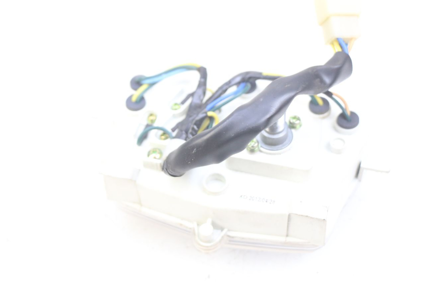 photo de CONTADOR PEUGEOT KISBEE 4T 50 (2010 - 2017) - Detalhe da peça