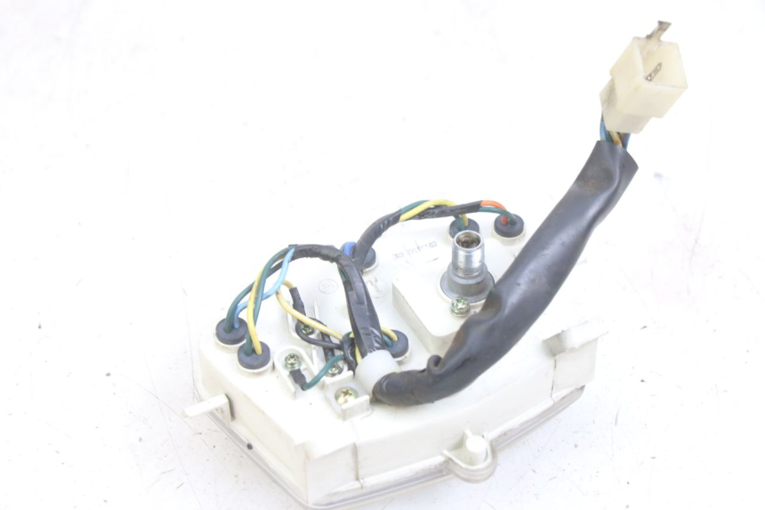 photo de CONTADOR PEUGEOT KISBEE 4T 50 (2010 - 2017) - Vista geral