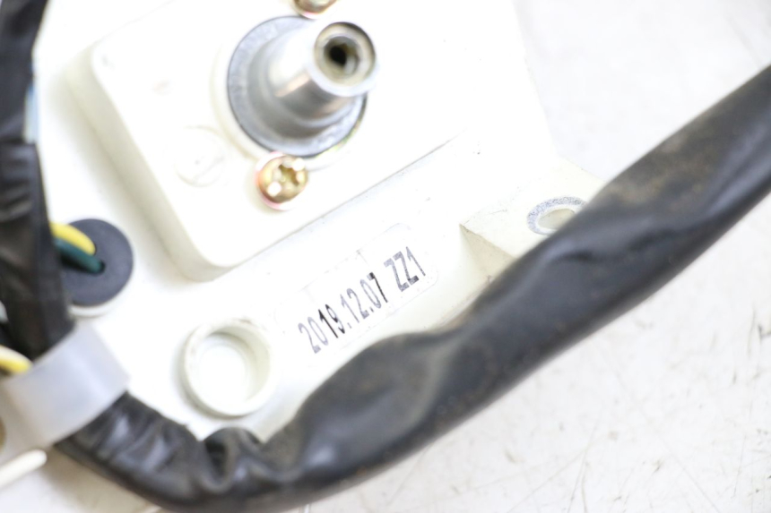 photo de CONTADOR PEUGEOT KISBEE 4T 50 (2018 - 2022) - Detalhe da peça