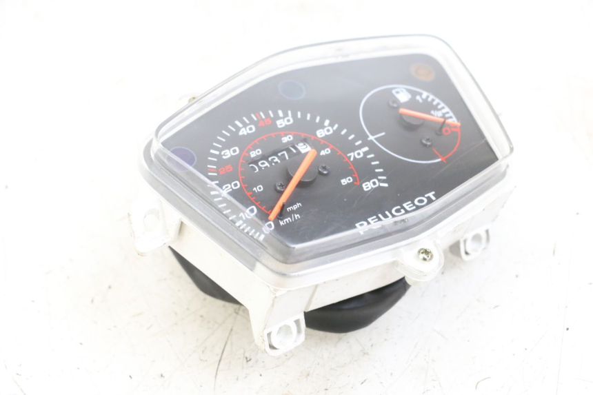 photo de CONTADOR PEUGEOT KISBEE 4T 50 (2018 - 2022) - Pontos de fixação