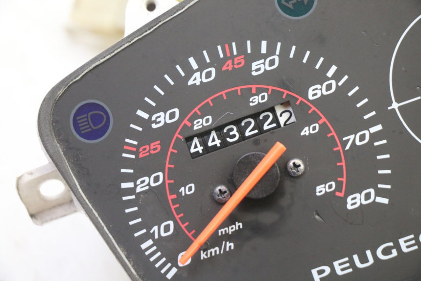 photo de CONTADOR PEUGEOT KISBEE 4T 50 (2018 - 2022) - Detalhe da peça