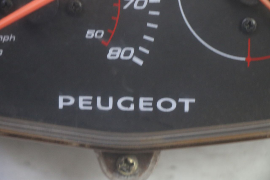 photo de CONTADOR PEUGEOT KISBEE 4T 50 (2018 - 2022) - Outro ângulo de visão