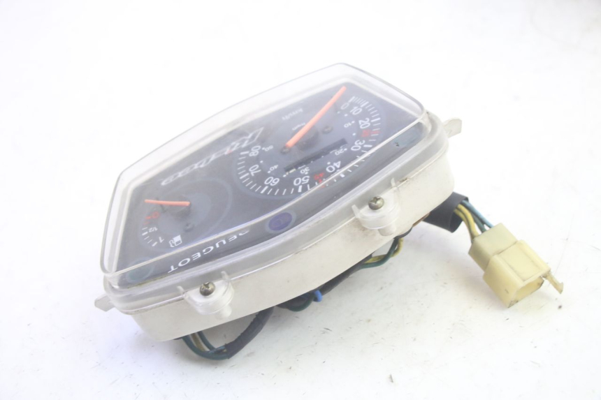 photo de CONTADOR PEUGEOT KISBEE 4T 50 (2010 - 2017) - Vista geral