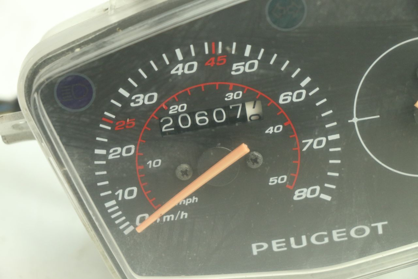 photo de CONTADOR PEUGEOT KISBEE 4T 50 (2018 - 2022) - Detalhe da peça