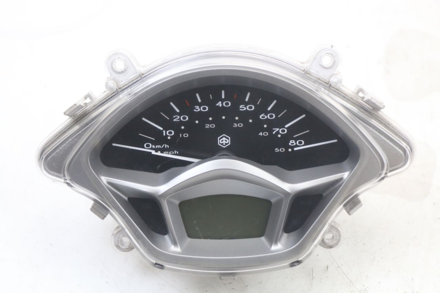 photo de CONTADOR  PIAGGIO LIBERTY IGET 4T 50 (2021 - 2025) - Vista principal