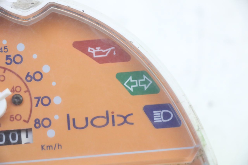 photo de CONTADOR PEUGEOT LUDIX 50 (2008 - 2017) - Zoom do estado de desgaste
