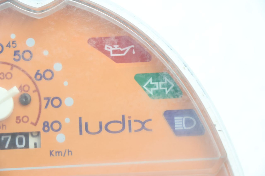 photo de CONTADOR PEUGEOT LUDIX ONE 50 (2004 - 2013) - Zoom do estado de desgaste