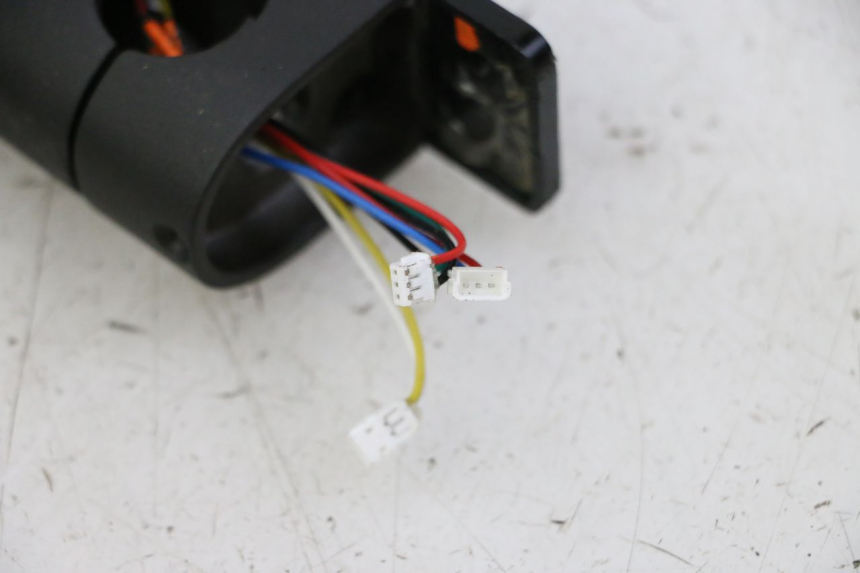 photo de CONTADOR  XIAOMI MI PRO 2 1 - Pontos de fixação