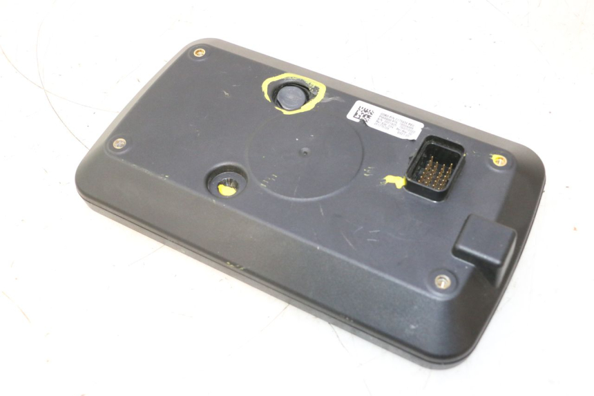 photo de CONTADOR PIAGGIO MP3 HPE 530 (2022 - 2026) - Detalhes característicos