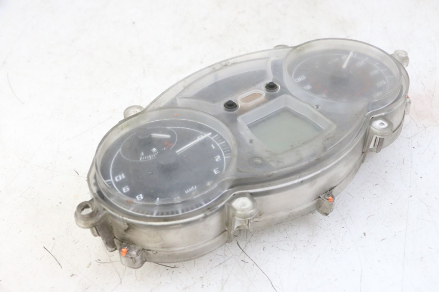photo de CONTADOR  PIAGGIO MP3 LT 400 (2007 - 2012) - Zoom do estado de desgaste