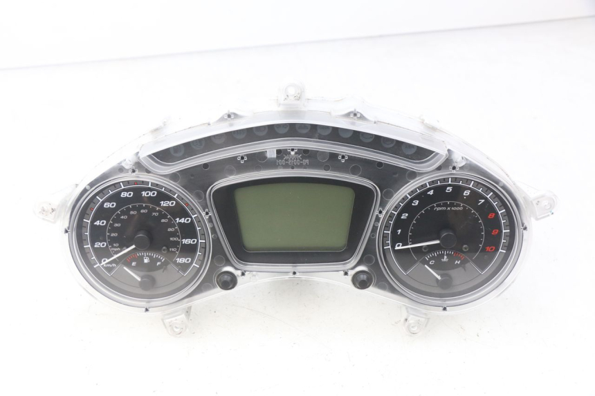 photo de CONTADOR PIAGGIO MP3 500 (2014 - 2017) - Detalhes característicos