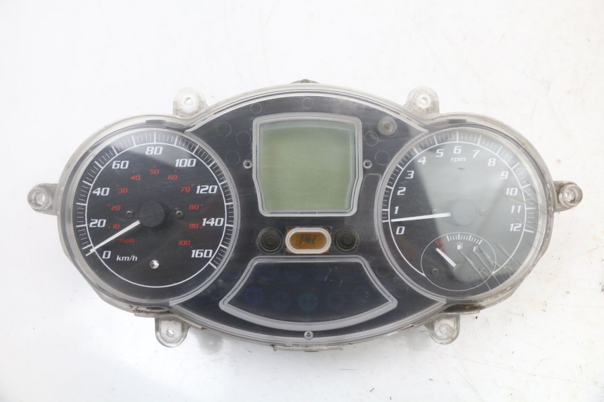 photo de CONTADOR PIAGGIO MP3 125 (2006 - 2014) - Vista principal