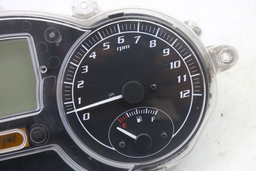 photo de CONTADOR PIAGGIO MP3 125 (2006 - 2014) - Ampliação técnica