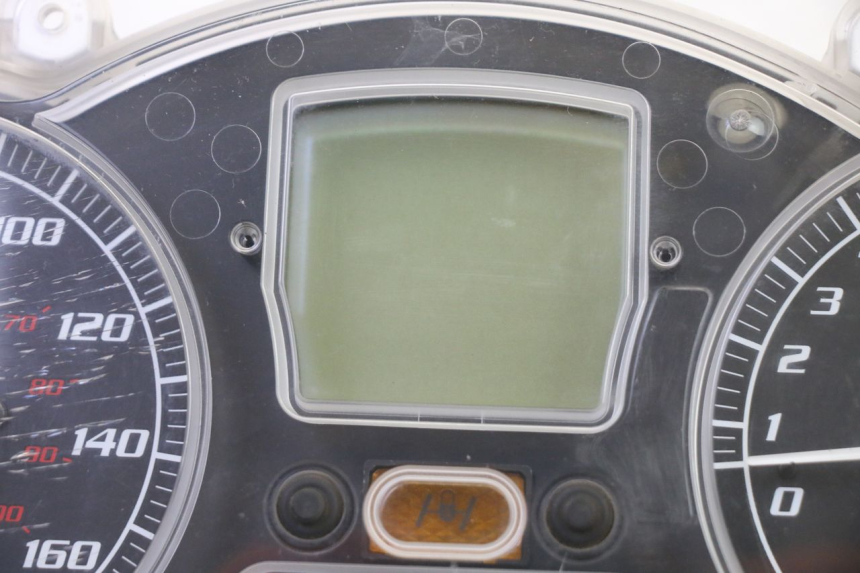 photo de CONTADOR  PIAGGIO MP3 RL 250 (2006 - 2010) - Zoom do estado de desgaste
