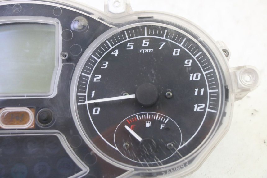 photo de CONTADOR  PIAGGIO MP3 RL 250 (2006 - 2010) - Ampliação técnica