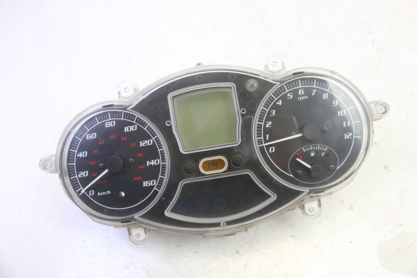 photo de CONTADOR PIAGGIO MP3 125 (2006 - 2014) - Vista principal