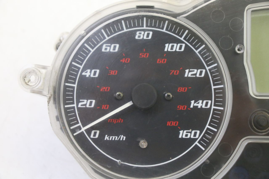 photo de CONTADOR PIAGGIO MP3 125 (2006 - 2014) - Detalhe da peça