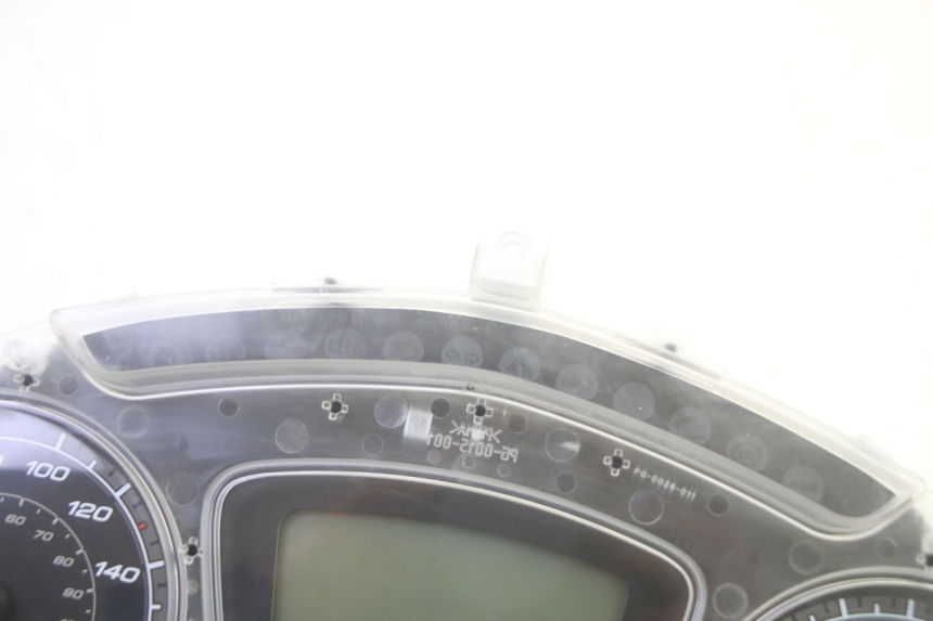 photo de CONTADOR PIAGGIO MP3 500 (2016 - 2018) - Outro ângulo de visão