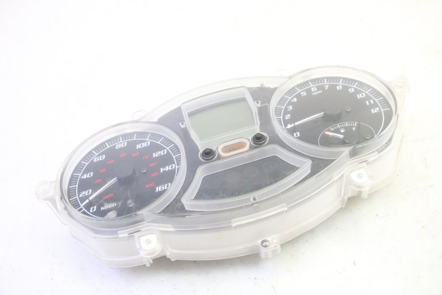 photo de CONTADOR  PIAGGIO MP3 RL 250 (2006 - 2010) - Estado da superfície