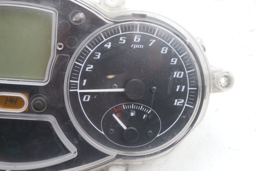 photo de CONTADOR PIAGGIO MP3 125 (2006 - 2014) - Vista geral