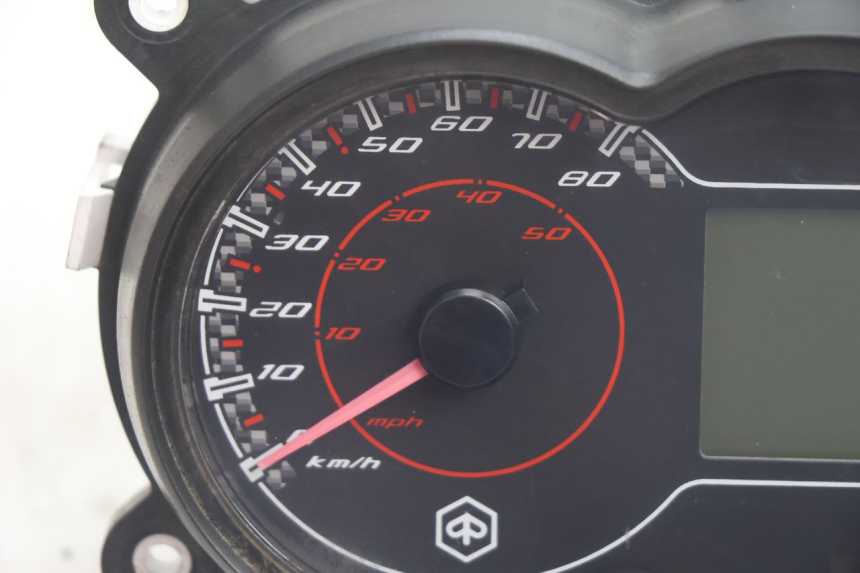 photo de CONTADOR PIAGGIO NEW TYPHOON 50 (2018 - 2021) - Detalhe da peça