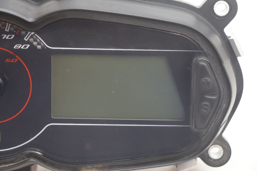 photo de CONTADOR PIAGGIO NEW TYPHOON 50 (2018 - 2021) - Zoom do estado de desgaste